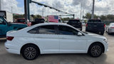 Used 2020 Volkswagen Jetta SE w/ SE Cold Weather Package image 4