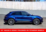 Used 2023 Porsche Macan T image 4