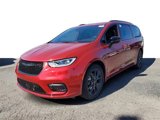 New 2026 Chrysler Pacifica Limited image 2