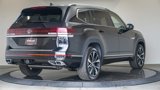New 2025 Volkswagen Atlas SEL Premium R-Line image 4