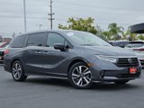 Used 2023 Honda Odyssey Touring image 3