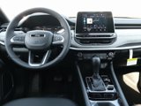 New 2025 Jeep Compass Latitude image 6