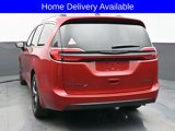 New 2025 Chrysler Pacifica Limited image 4
