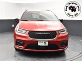 New 2025 Chrysler Pacifica Premium image 2
