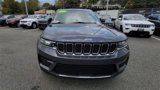 Certified 2023 Jeep Grand Cherokee Laredo X image 3