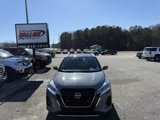 Used 2023 Nissan Kicks SV image 2