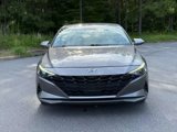 Used 2023 Hyundai Elantra SEL w/ Convenience Package image 2