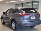 Certified 2023 Toyota Highlander LE image 3