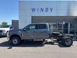 New 2025 Ford F350 4x4 Crew Cab DRW Super Duty image 3