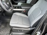 New 2025 RAM 1500 4x4 Crew Cab image 4