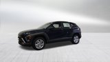 New 2026 Hyundai Kona SE image 2