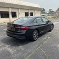 Used 2025 Volkswagen Jetta SE image 4