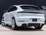 Used 2025 Porsche Cayenne GTS image 3