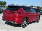 New 2025 Mitsubishi Outlander SEL image 3