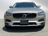 Certified 2023 Volvo V90 B6 Cross Country Ultimate image 2