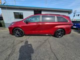 Used 2024 Toyota Sienna XSE image 4