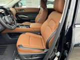 New 2025 Nissan Pathfinder Platinum image 5