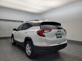 Used 2023 GMC Terrain SLE w/ Driver Convenience Package image 5