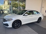 Certified 2024 Volkswagen Jetta SE w/ Panoramic Sunroof Package image 2