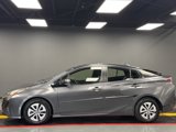 Used 2016 Toyota Prius Three image 3