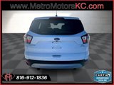 Used 2017 Ford Escape SE image 4