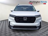 New 2025 Honda Pilot Touring image 2