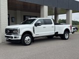 Used 2024 Ford F450 Platinum w/ FX4 Off-Road Package image 4