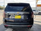 Used 2023 Chevrolet Suburban Premier image 4