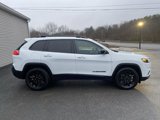Used 2023 Jeep Cherokee Altitude Lux image 6