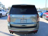 Used 2023 Chevrolet Suburban Premier image 4