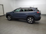 Used 2019 Jeep Cherokee Limited image 3