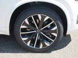 New 2026 Volvo XC90 B6 Plus image 4