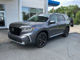 New 2025 Honda Pilot Touring image 2