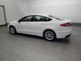 Used 2019 Ford Fusion SE image 3