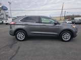Used 2024 Ford Edge SEL w/ Convenience Package image 5