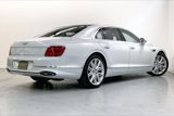 Used 2023 Bentley Flying Spur V8 image 4