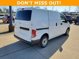 Used 2015 Nissan NV200 SV image 4