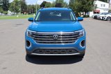 Used 2025 Volkswagen Atlas SE w/ Panoramic Sunroof Package image 2