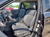 New 2025 Mitsubishi Outlander SE image 2
