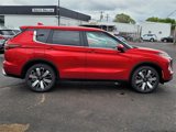 New 2025 Mitsubishi Outlander SE image 5