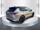 New 2025 Mitsubishi Outlander SEL image 4