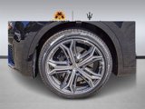 New 2023 Maserati Levante Modena image 3