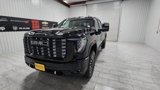 New 2025 GMC Sierra 2500 Denali Ultimate image 3