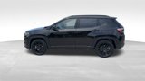 Used 2022 Jeep Compass Altitude w/ Convenience Group image 5