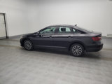 Used 2021 Volkswagen Jetta SE image 3