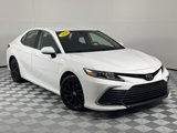 Used 2021 Toyota Camry LE image 2