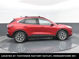 Used 2020 Ford Escape Titanium image 4