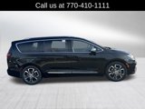 New 2025 Chrysler Pacifica Pinnacle image 2