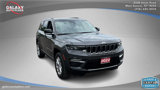 Used 2022 Jeep Grand Cherokee Limited image 3