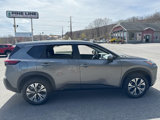Used 2022 Nissan Rogue SV image 2
